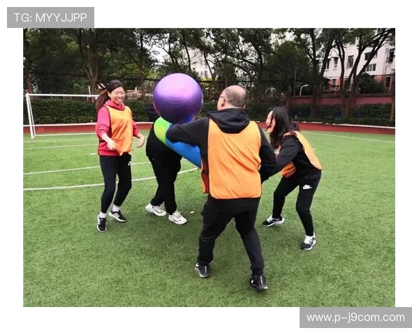 双人益智足球玩具挑战赛 趣味互动锻炼思维与反应速度